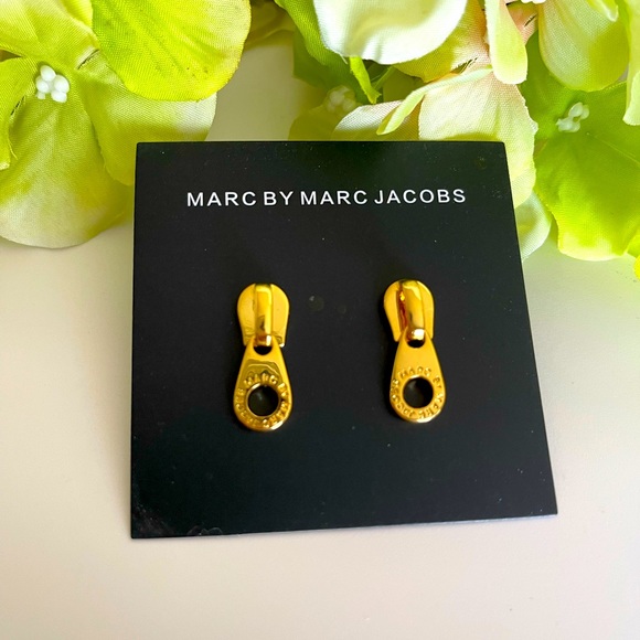Marc By Marc Jacobs zipper pull stud earrings - Picture 2 of 9